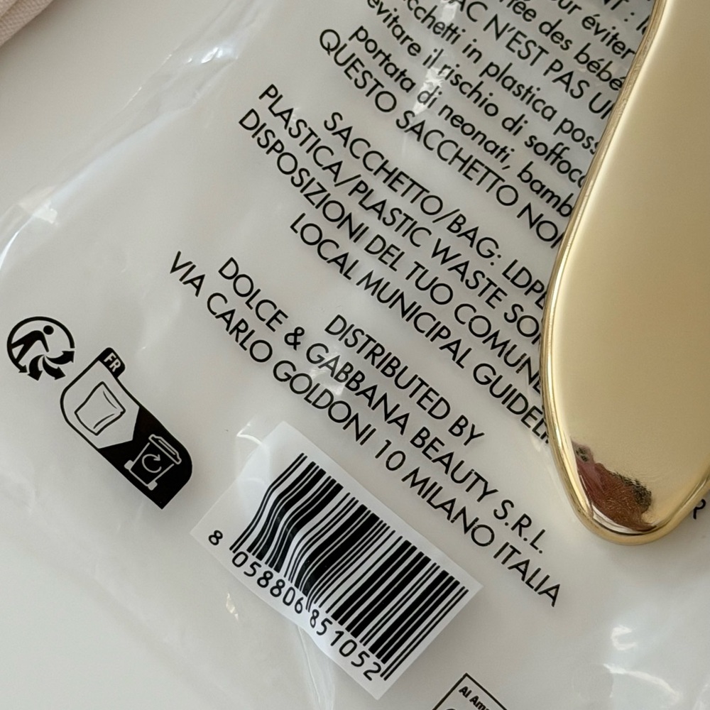 NWT Dolce & Gabbana The One Beauty Hairbrush - Picture 10 of 13